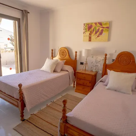 House Llenaire Casa vacanze